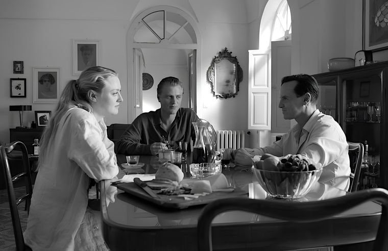 Andrew Scott, Dakota Fanning y Johnny Flynn en Ripley, la nueva serie de Netflix.