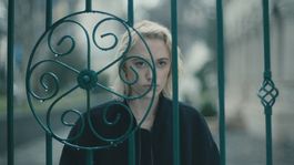 Maika Monroe protagoniza este aterrador thriller