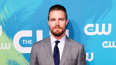 Stephen Amell protagonizará la serie. Stephen Amell protagonizará la serie.