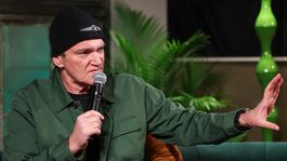Quentin Tarantino se pone de nuevo la etiqueta de actor. Quentin Tarantino se pone de nuevo la etiqueta de actor.