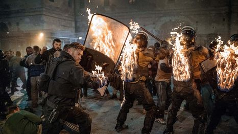 Tyler Rake regresa a patear traseros