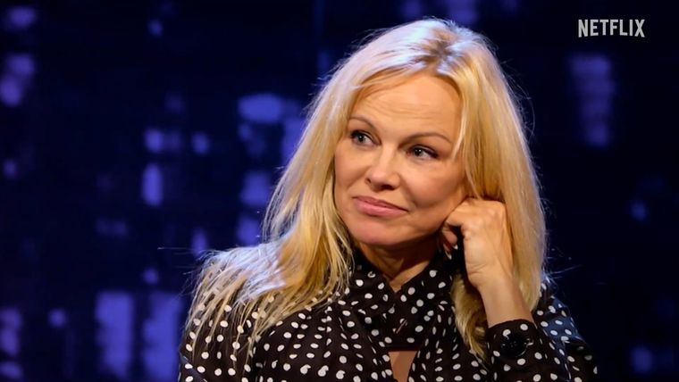 Pamela Anderson decidió dejar de usar maquillaje tras la muerte de su maquilladora