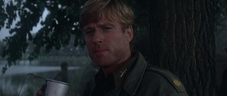 un-puente-demasiado-lejos-1977-robert-redford-front