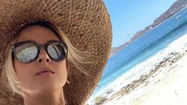 ¡en modo viernes! fey se robo todas las miradas con un diminuto bikini ¡en modo viernes! fey se robo todas las miradas con un diminuto bikini