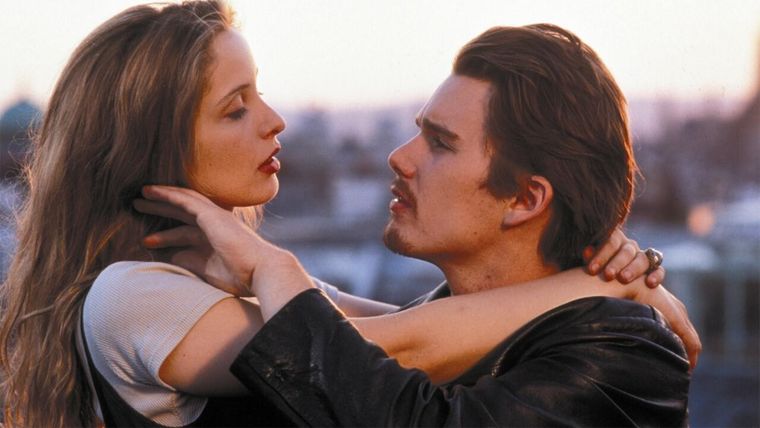 Ethan Hawke y Julie Delpy protagonizan Antes del amanecer.