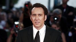 Nicolas Cage luce irreconocible en este aterrador thriller de terror. 