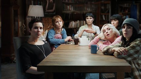 ¿Qué le pasó a lunes? es una película de ciencia ficción del Reino Unido que se estrenó en 2017