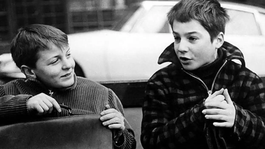 Jean-Perre Léaud, a la derecha, protagonizó gran parte de la filmografía de Truffaut