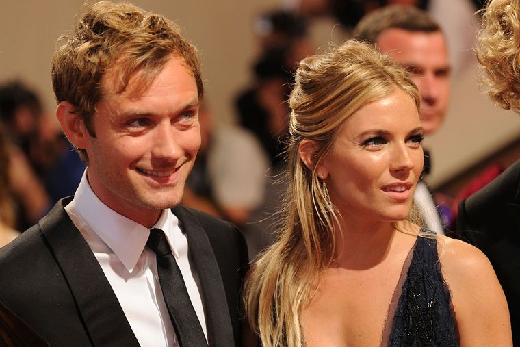 Jude Law y Sienna Miller fueron una de las parejas más icónicas de Hollywood.