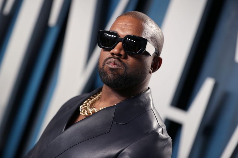 El rapero Kanye West ha enfrentado grandes controversias por el uso de sus redes sociales