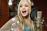 Hannah Montana estrenó el 24 de marzo de 2006. Hannah Montana estrenó el 24 de marzo de 2006.