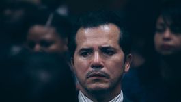 John Leguizamo como Raymond Santana en el drama de Netflix When They See Us