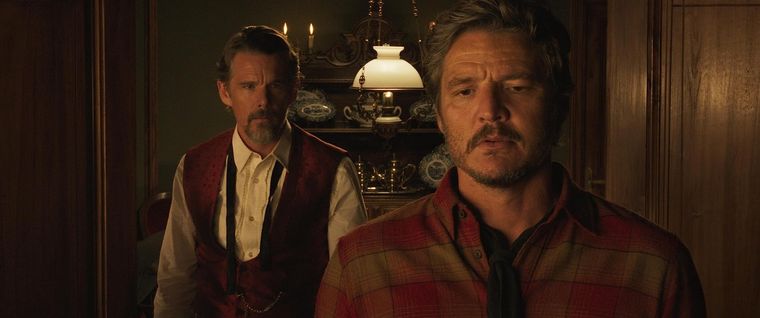 Hawke y Pascal, las estrellas del nuevo corto de Almodóvar