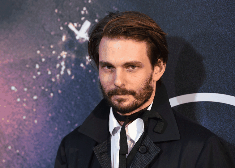 Sam Levinson fue una de las primeras personas en escuchar Lux de Rosalía. Sam Levinson fue una de las primeras personas en escuchar Lux de Rosalía.