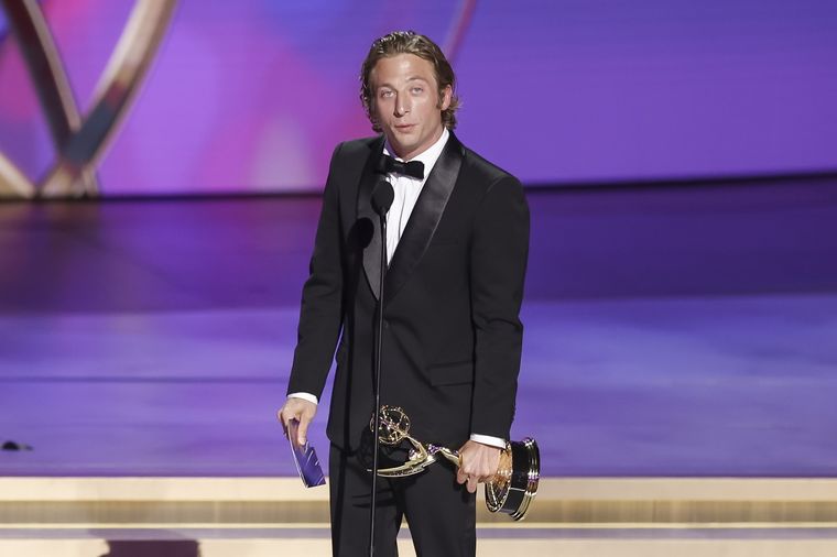 El protagonista de The Bear ganó el premio a Mejor actor en serie de comedia en los Premios Emmy 2024