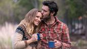 Kristen Bell y Adam Brody protagonizan Nadie quiere esto. Kristen Bell y Adam Brody protagonizan Nadie quiere esto.