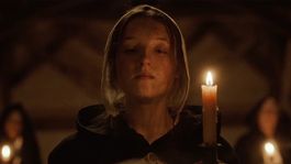 Bella Ramsey interpreta a Evelyn Whittle en un cortometraje que combina una historia queer, brujas y horror
