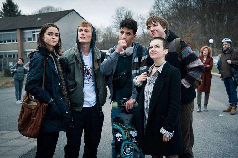 Somos una ola tiene seis episodios en Netflix.