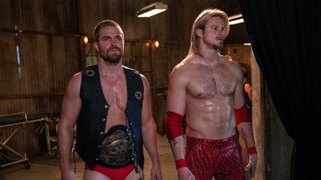 Stephen Amell y Alexander Ludwig protagonizan Heels