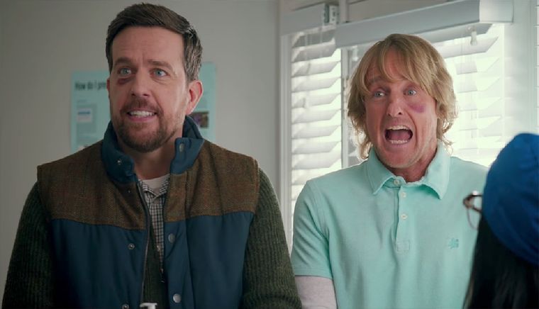 Ed Helms y Owen Wilson en esta imperdible comedia