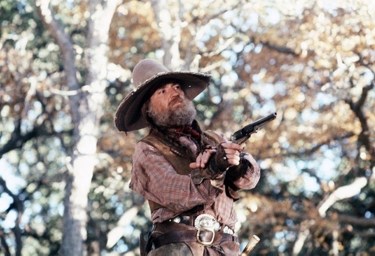 Willie Nelson el el protagoniza de Barbarosa (1982).