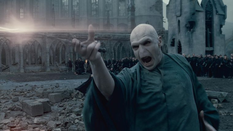 Voldemort en el duelo final de Harry Potter y las reliquias de la muerte - parte 2 (2011) &nbsp;