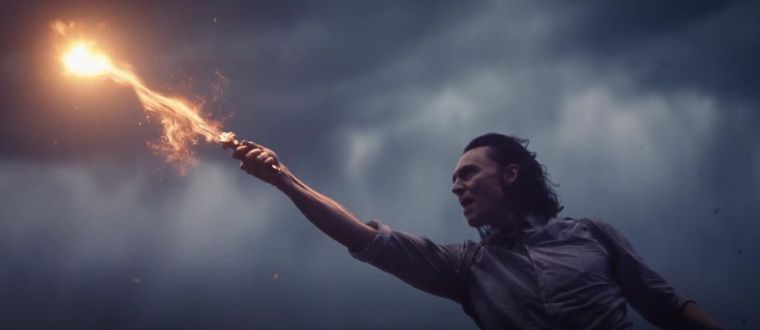 Tom Hiddleston en la primera temporada de la exitosa serie, Loki. Tom Hiddleston en la primera temporada de la exitosa serie, Loki.