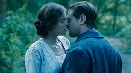 Emma Corrin y Jack OConnell protagonizan esta nueva adaptación