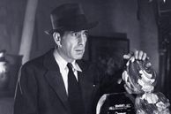 Humphrey Bogart es considerado por muchos como el mejor actor de la historia del cine Humphrey Bogart es considerado por muchos como el mejor actor de la historia del cine