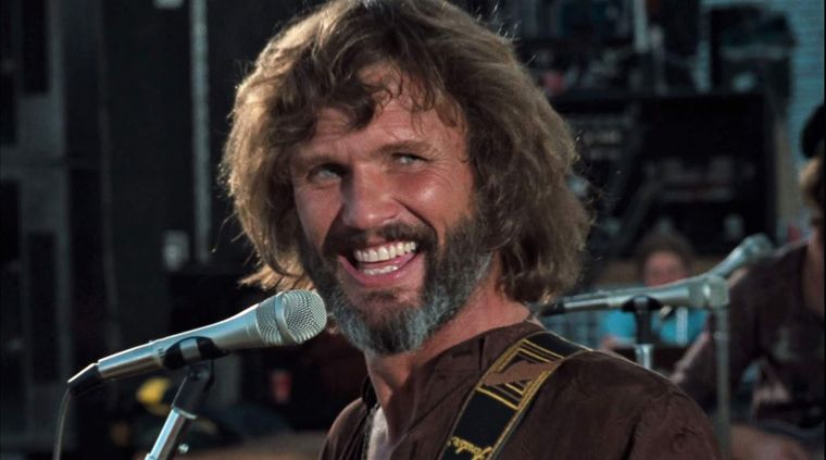 Brandon Sklenar quiere interpretar a Kris Kristofferson en una biopic Brandon Sklenar quiere interpretar a Kris Kristofferson en una biopic