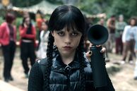 jenna Ortega vuelve como Merlina Addams. 
