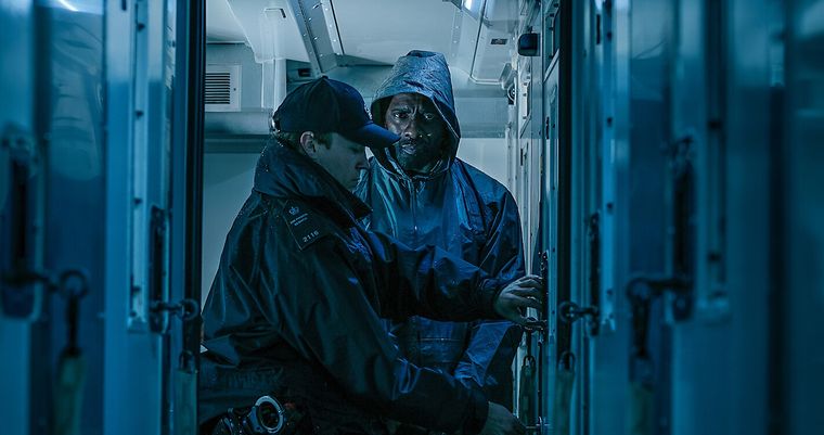 Luther: Cae la noche está disponible en Netflix