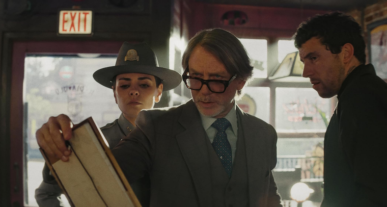 Wake Up Dead Man: Un misterio de Knives Out llegó hace unos días a Netflix