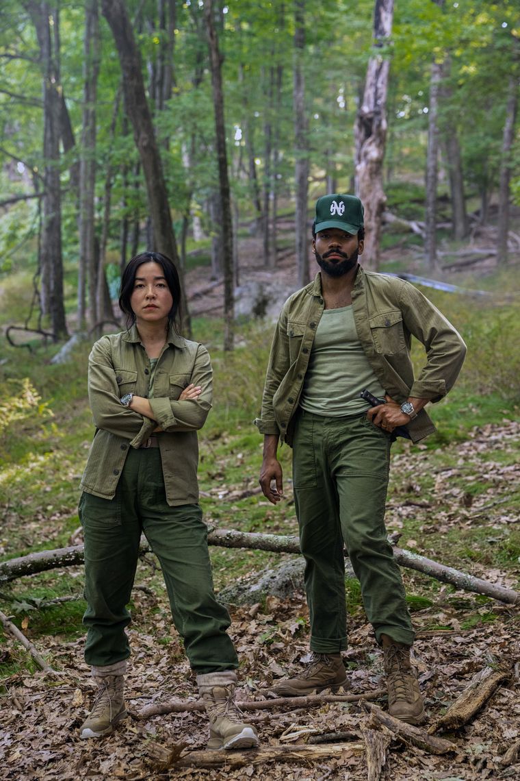 Donald Glover y Maya Erskine protagonizan este inteligente remake del clásico dosmilero con Brad Pitt y Angelina Jolie, también disponible en Prime Video. Donald Glover y Maya Erskine protagonizan este inteligente remake del clásico dosmilero con Brad Pitt y Angelina Jolie, también disponible en Prime Video.