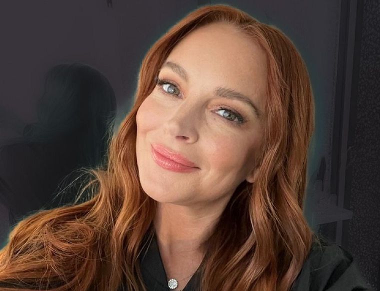 Lindsay Lohan ha dejado atrás su característica cabellera pelirroja