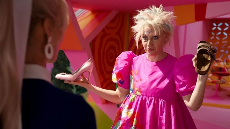 Kate McKinnon revela cómo fue crear a la Weird Barbie: