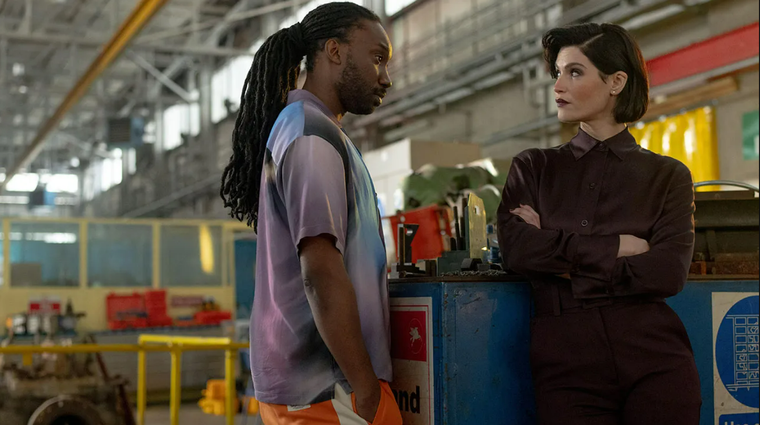 Nathan Stewart-Jarrett y Gemma Arterton en Criminales. Nathan Stewart-Jarrett y Gemma Arterton en Criminales. 
