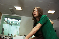 El documental cuenta con un material de archivo invaluable. El documental cuenta con un material de archivo invaluable.