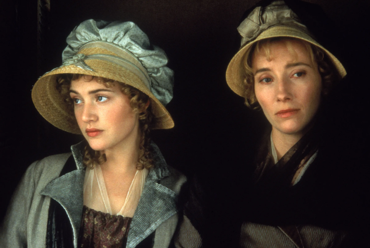 Kate Winslet y Emma Thompson protagonizaron la versión de Sentido y sensibilidad de 1995. Kate Winslet y Emma Thompson protagonizaron la versión de Sentido y sensibilidad de 1995. 