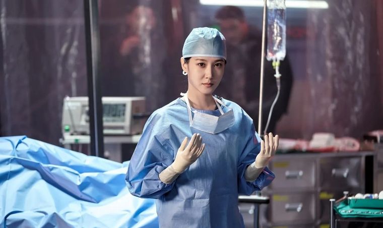 Park Eun-Bin es la protagonista de Traición y redención (2025).