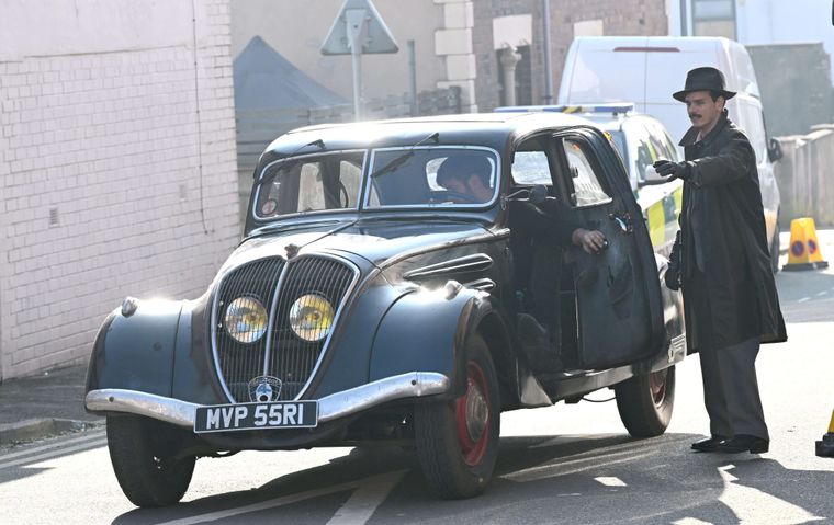 Imagenes del rodaje de la nueva serie de Peaky Blinders. Imagenes del rodaje de la nueva serie de Peaky Blinders.