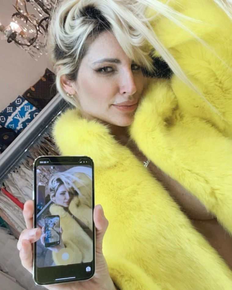 Vicky Xipolitakis volvió con todo a Instagram