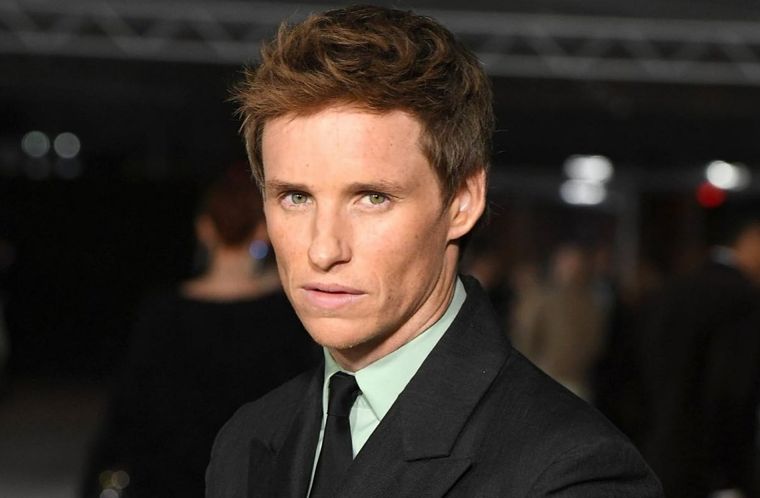 El actor Eddie Redmayne está casado con Hannah Bagshawe.