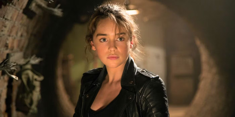 Emilia Clarke interpretó a una nueva versión de Sarah Connor.