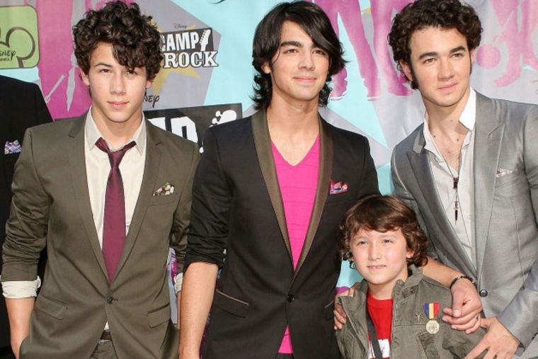 Frankie Jonas tuvo una vida complicada a la sombra de sus hermanos.