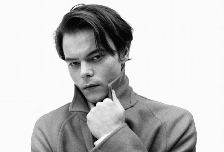 El actor Charlie Heaton tiene 28 años.