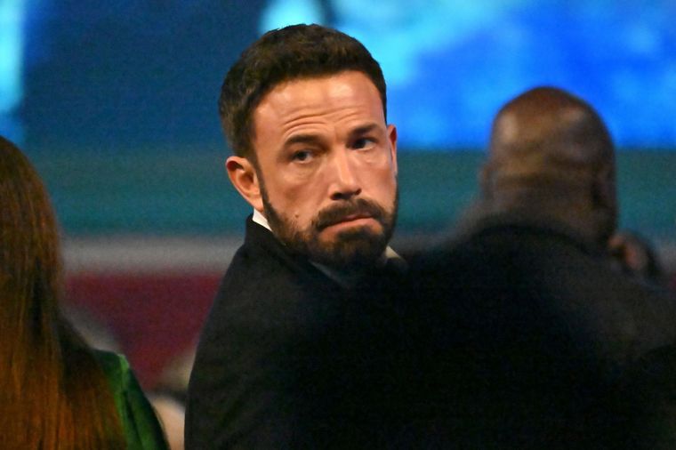 La reacción de Ben Affleck al enterarse que se había convertido en meme en plena gala de los Grammy