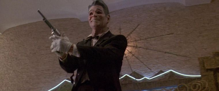 point-break-patrick-swayze-regan