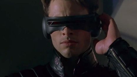 James Marsden como el Ciclope de la primera saga cinematográfica de X-Men. James Marsden como el Ciclope de la primera saga cinematográfica de X-Men.