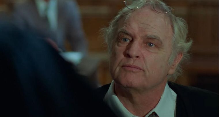 Una de las últimas películas de Marlon Brando. 